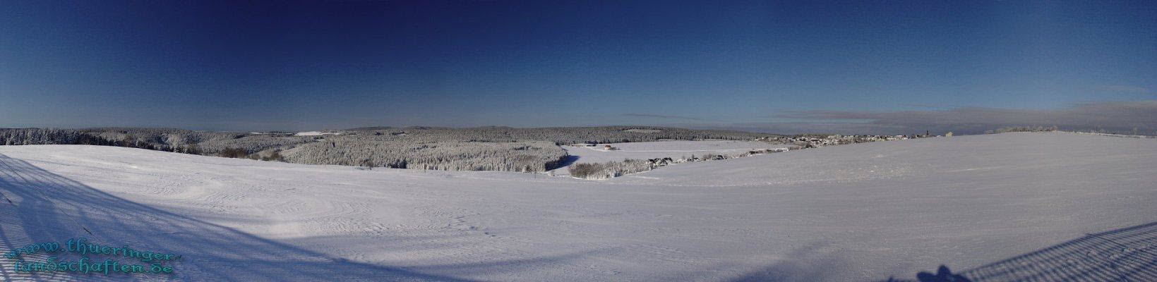 Blick von Kahlert aus von Frauenwald bis Neustadt-Rstg