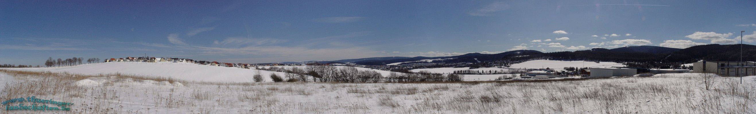 Blick vom Gewerbegebiet aus von Operprlitz bis Ilmenau, Kickelhahn