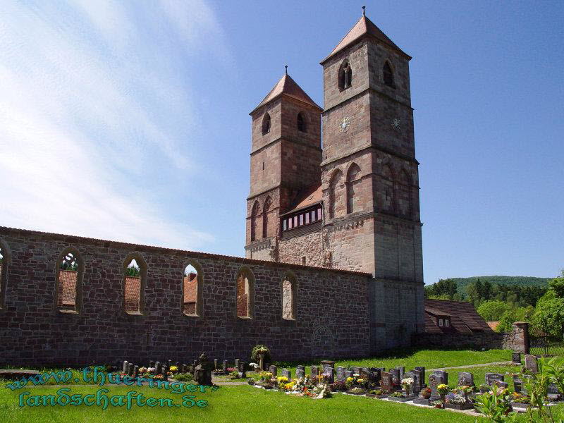 Friedhof mit Klosterkirche St. Marien