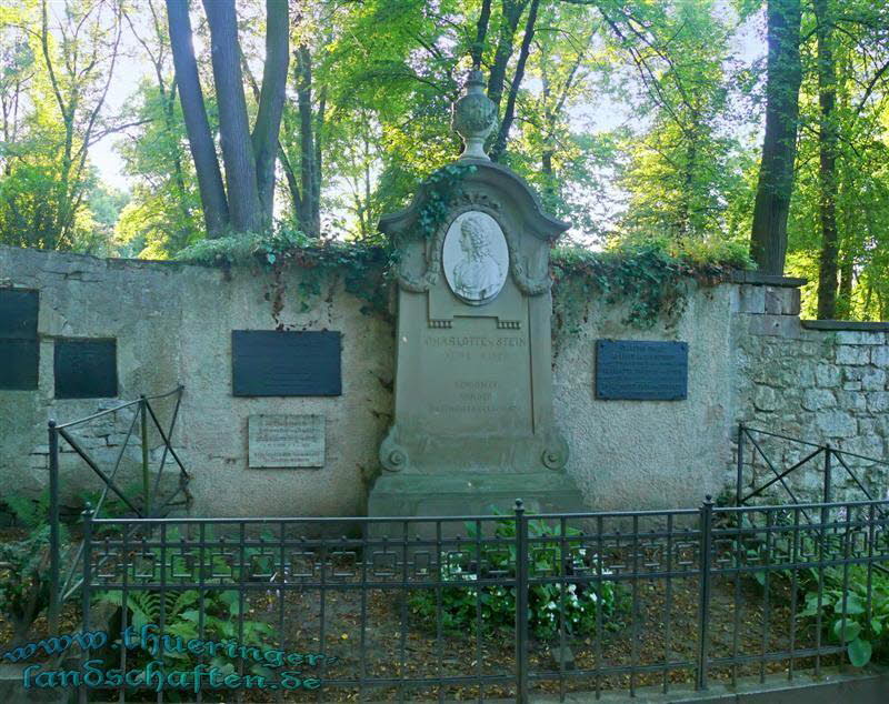 Historischer Friedhof - Grabsttte der Frau von Stein