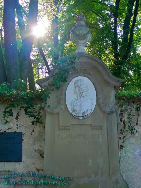 Historischer Friedhof - Grabsttte der Frau von Stein