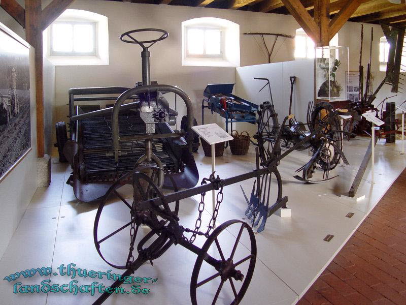 Schafstall, Landtechnikausstellung