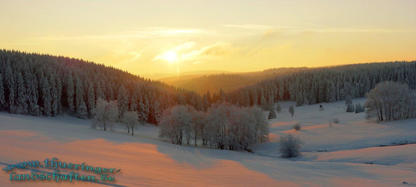 Sonnenuntergang bei Neuhaus/ Rwg.