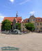 Ursulinenkloster und Brunnen