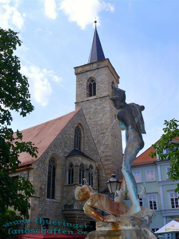 Brunnen Raufende Knaben & gidienkirche auf dem Wenigemarkt