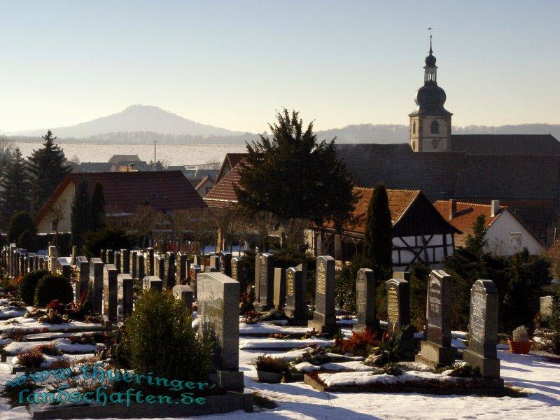 Friedhof und Kirche Eishausen, Straufhain