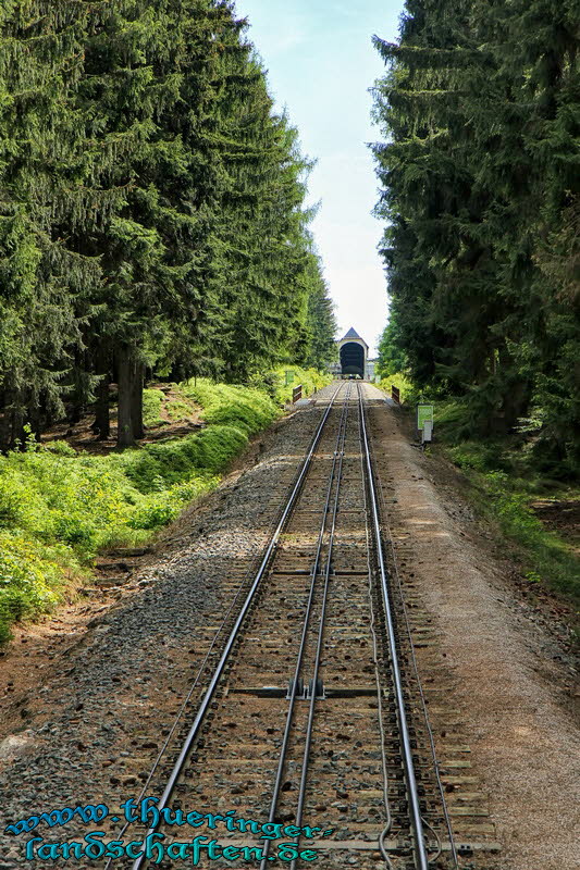 Fahrt mit der Oberweibacher Bergbahn