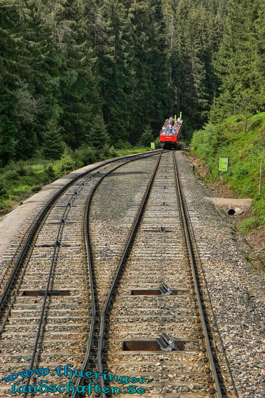 Fahrt mit der Oberweibacher Bergbahn